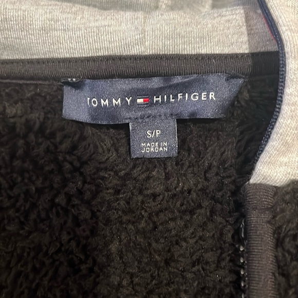 Tommy Hilfiger jacket - Picture 3 of 6